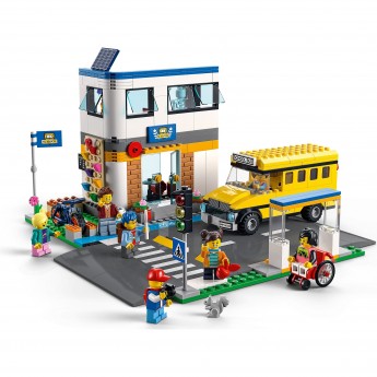 Конструктор LEGO CITY "ДЕНЬ В ШКОЛЕ" City 60329 Конструктор LEGO CITY "ДЕНЬ В ШКОЛЕ" City 60329